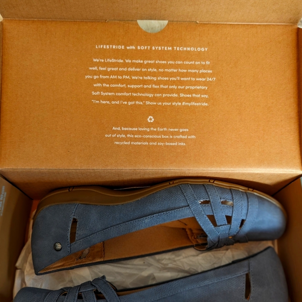 Life stride soft flats